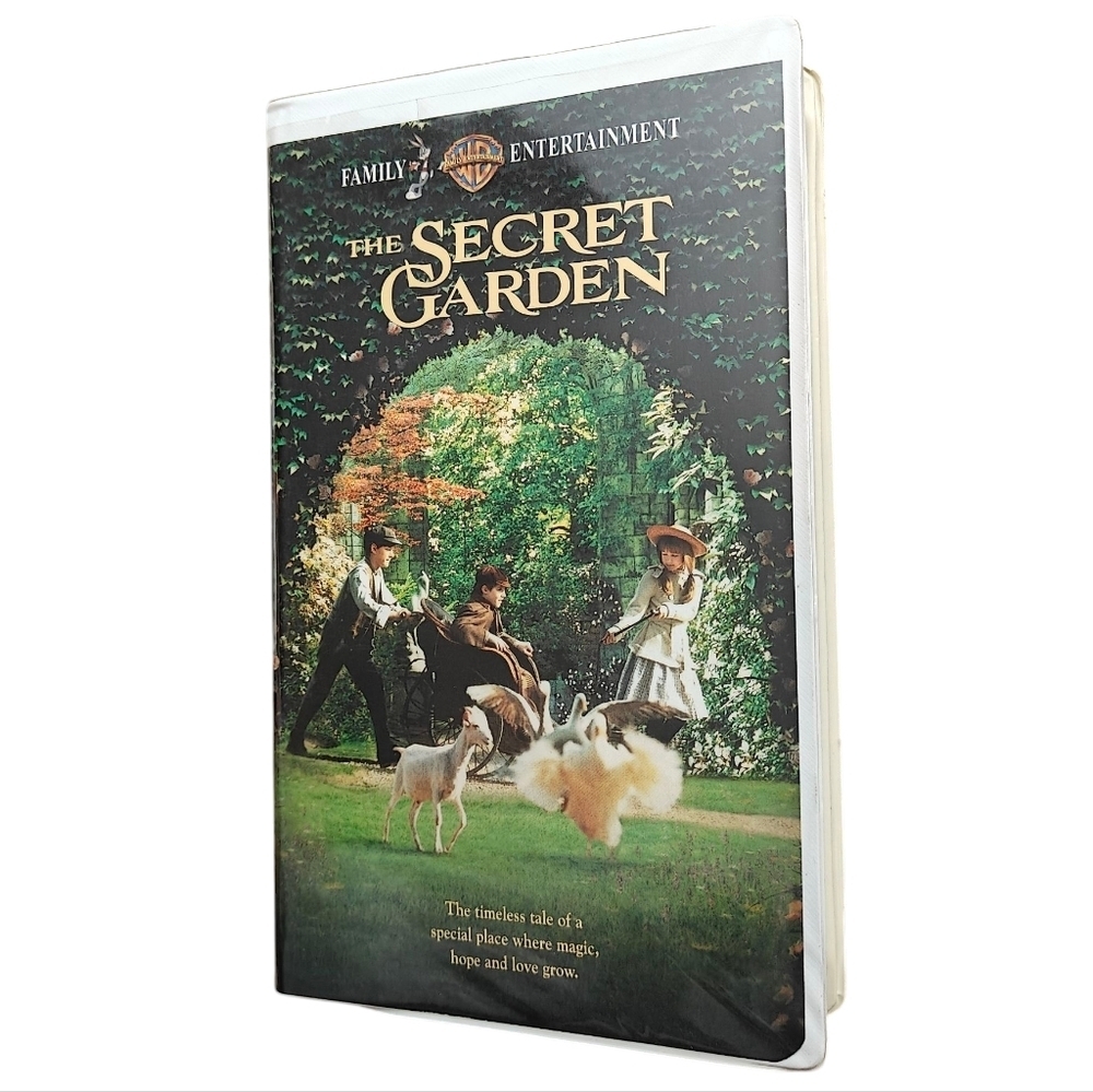 🚨 LAST CHANCE 🚨 VINTAGE Classic VHS Collection Bundle of 5 - Picture 3 of 9